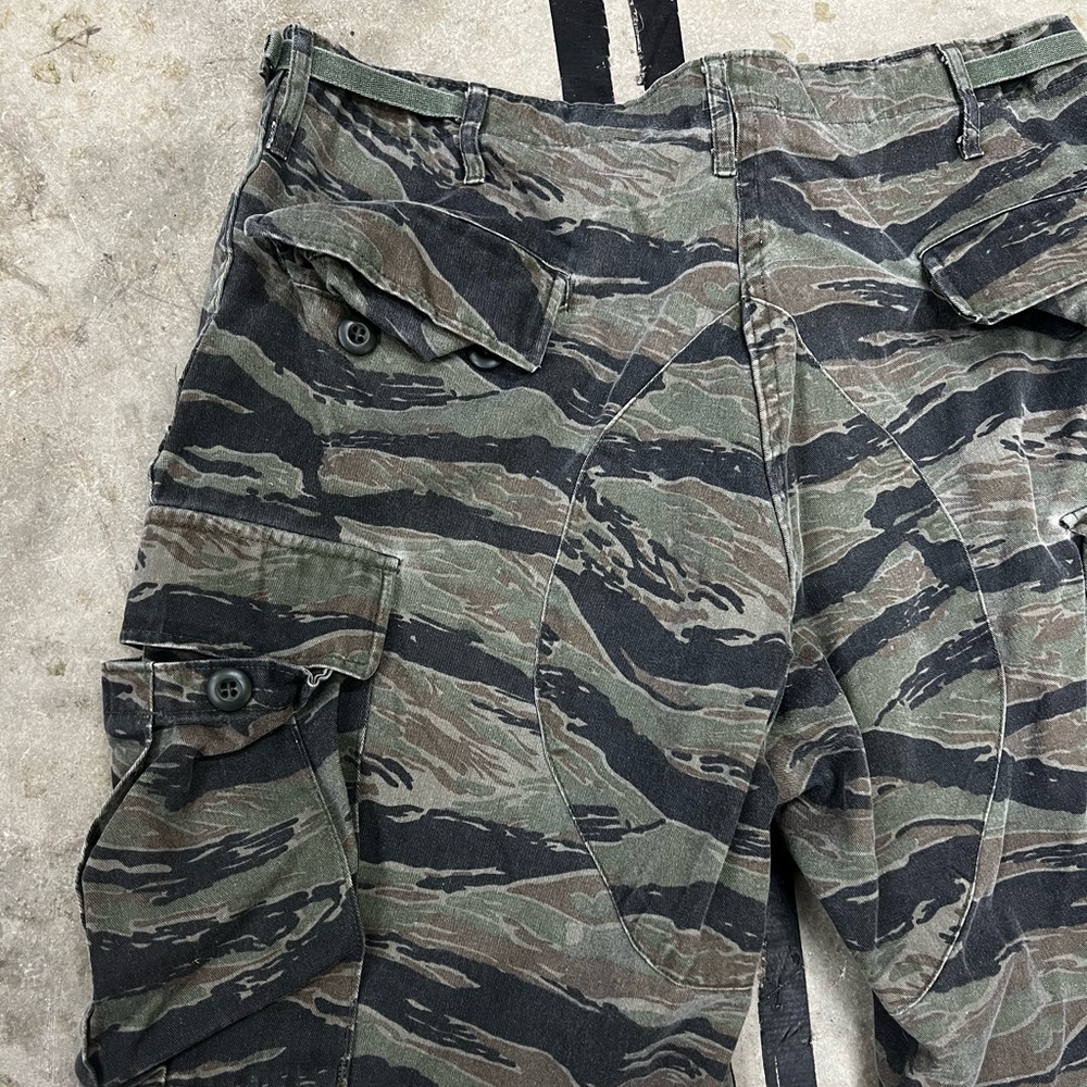 Camo Print Cargo Shorts